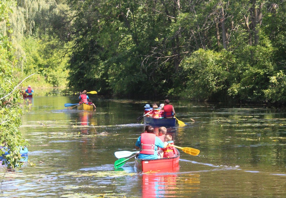 Canoeing at Bevermead Campground