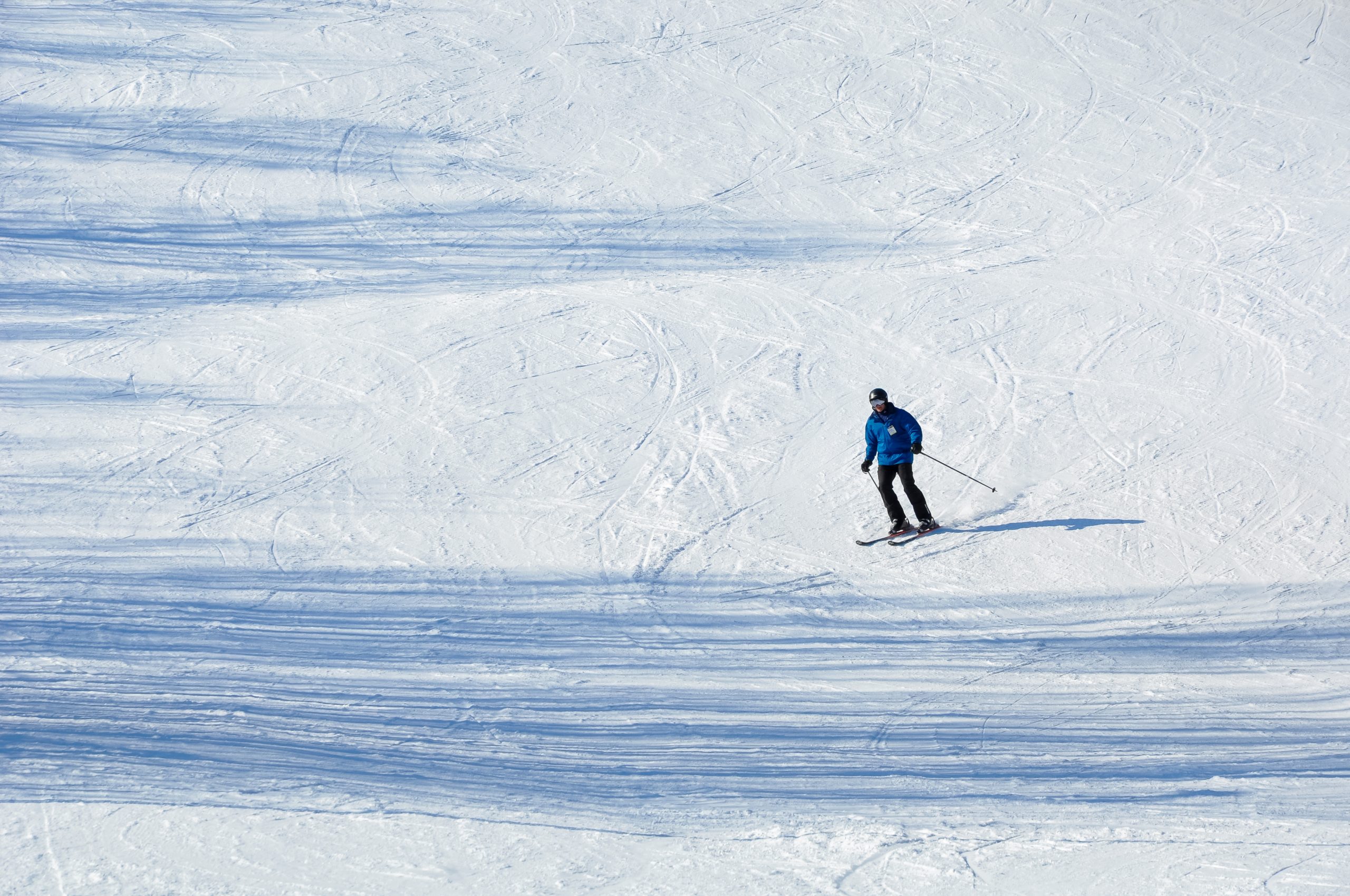Skiing - Downhill